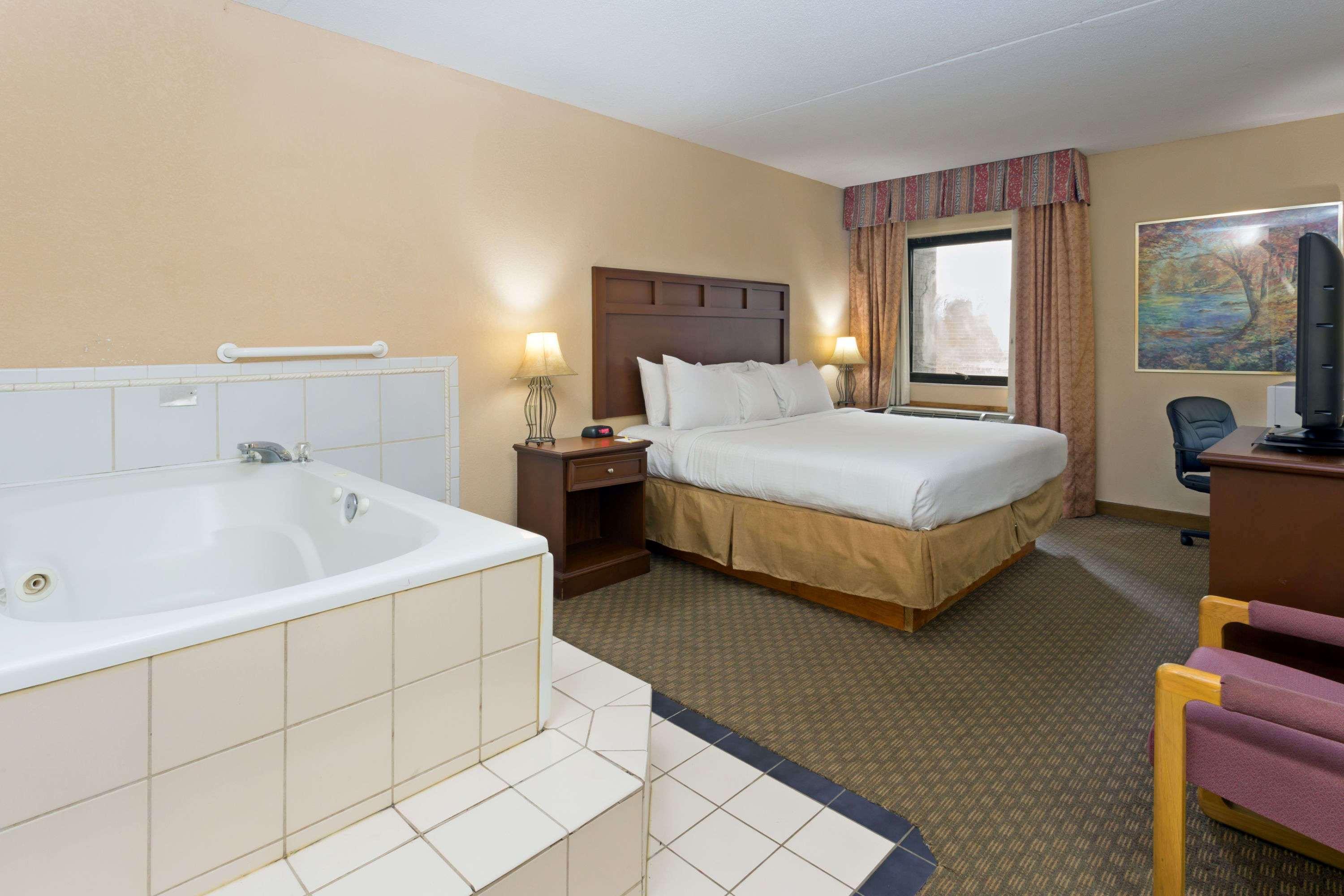 Days Inn & Suites By Wyndham Northwest Indianapolis Luaran gambar