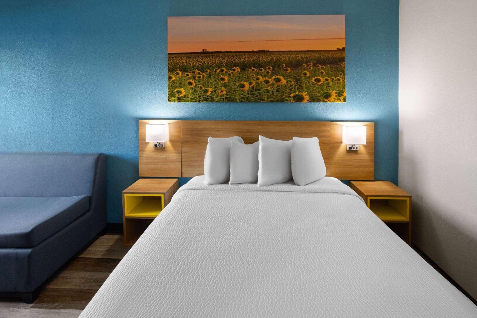 Days Inn & Suites By Wyndham Northwest Indianapolis Luaran gambar