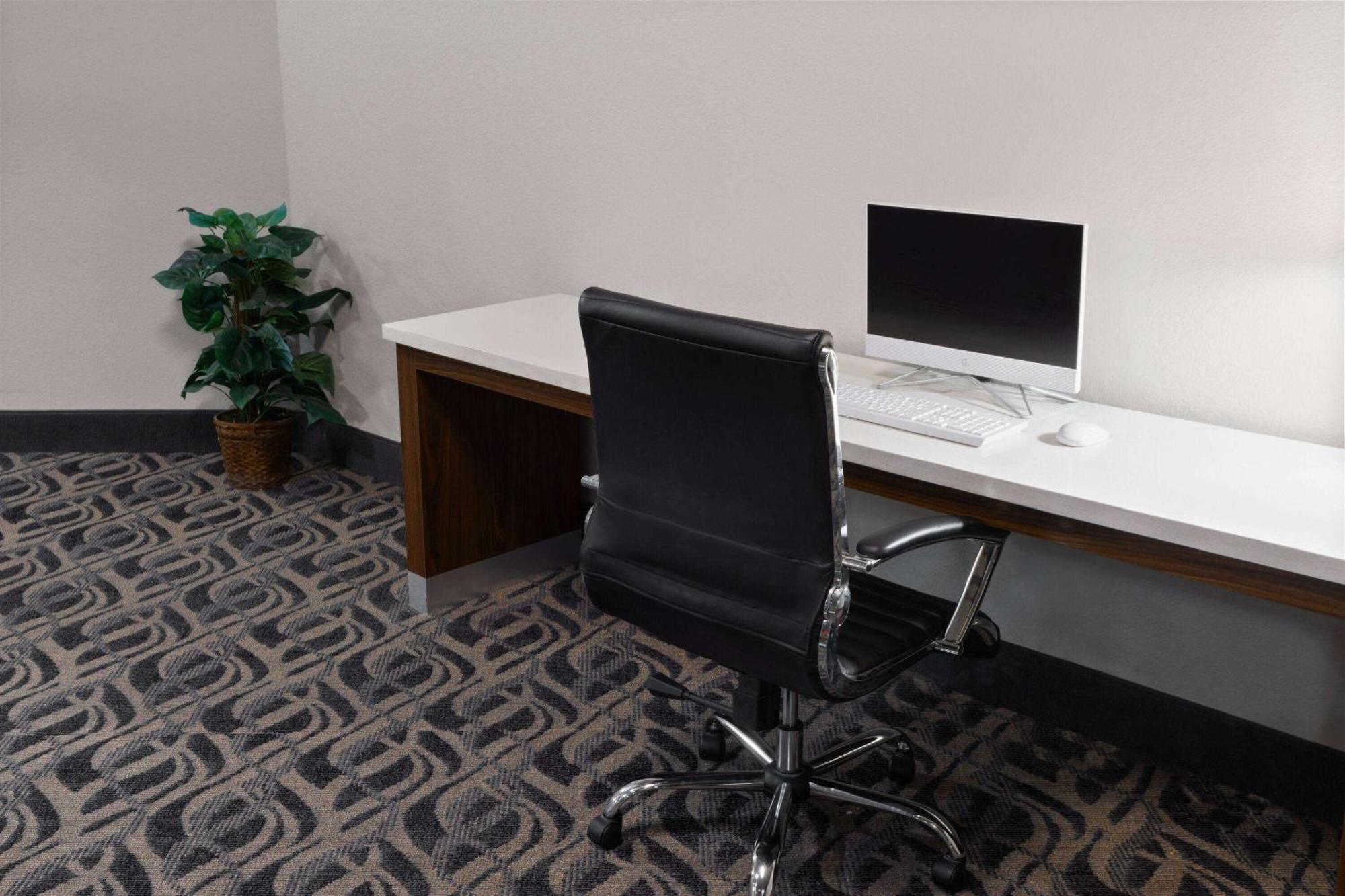 Days Inn & Suites By Wyndham Northwest Indianapolis Luaran gambar